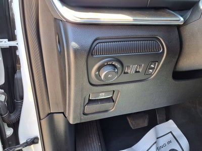 2023 Jeep Grand Wagoneer BASE