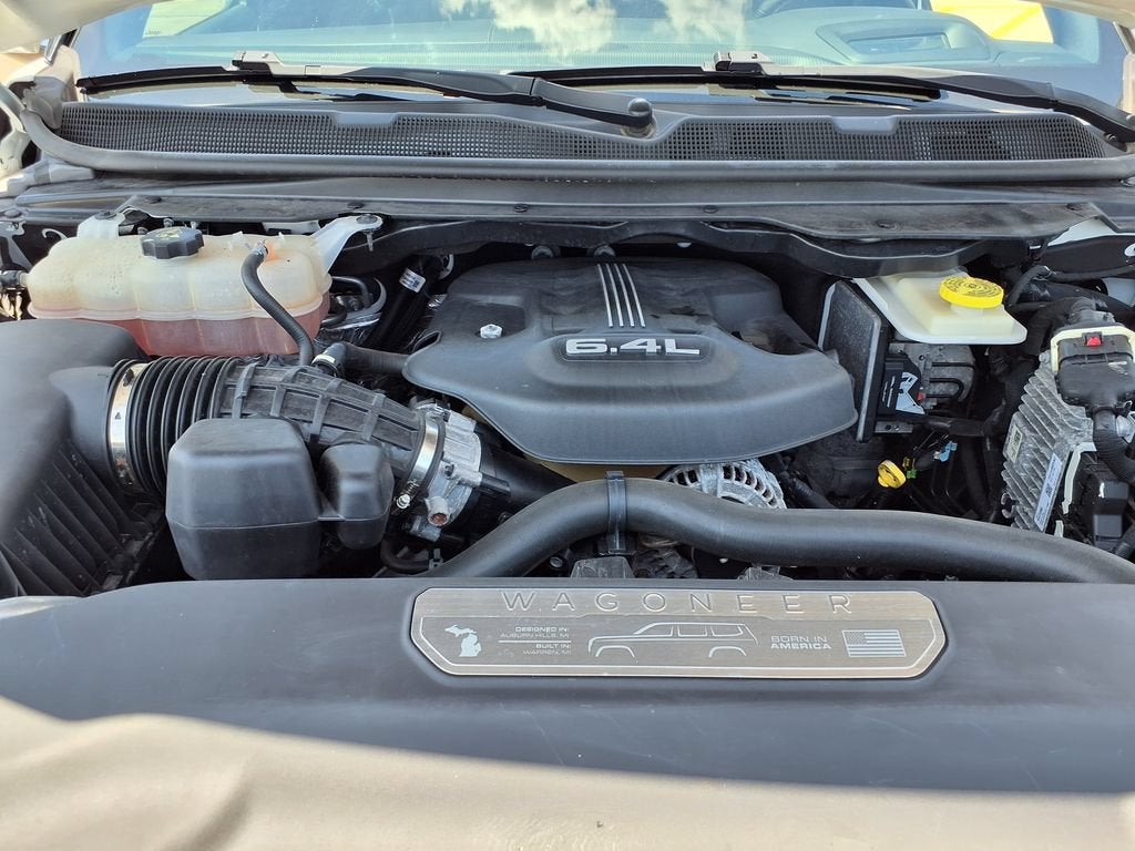2023 Jeep Grand Wagoneer BASE