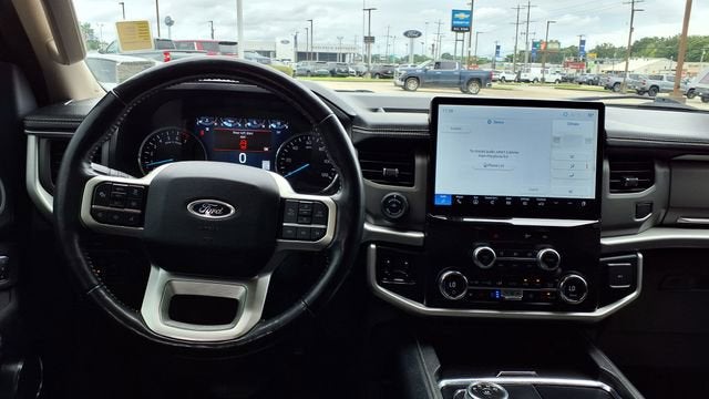 2022 Ford Expedition Max XLT
