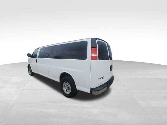 2016 Chevrolet Express Passenger 3500 LT