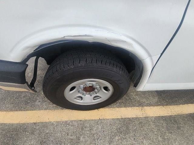 2016 Chevrolet Express Passenger 3500 LT