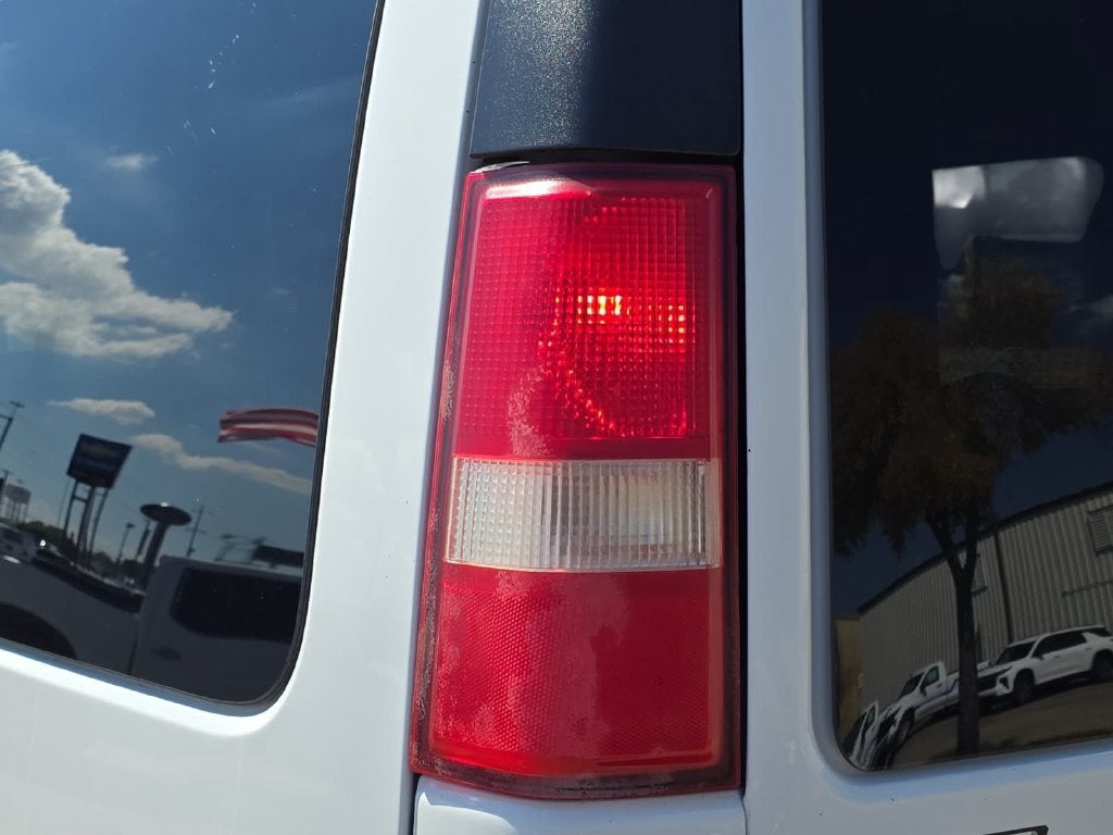 2017 Chevrolet Express Passenger 3500 LT