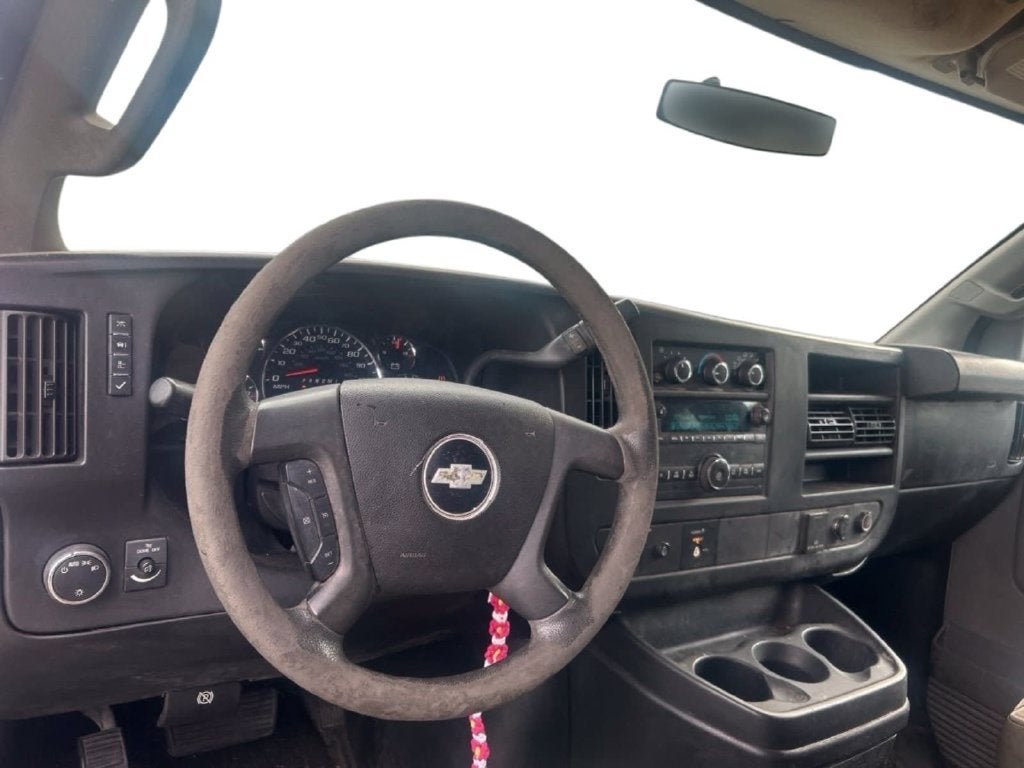 2017 Chevrolet Express Passenger 3500 LT