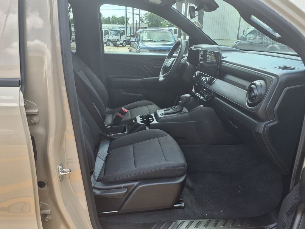 2023 Chevrolet Colorado WT