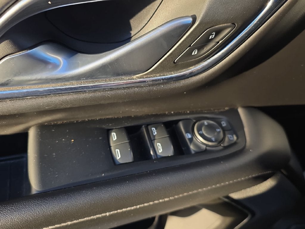 2022 GMC Yukon SLE