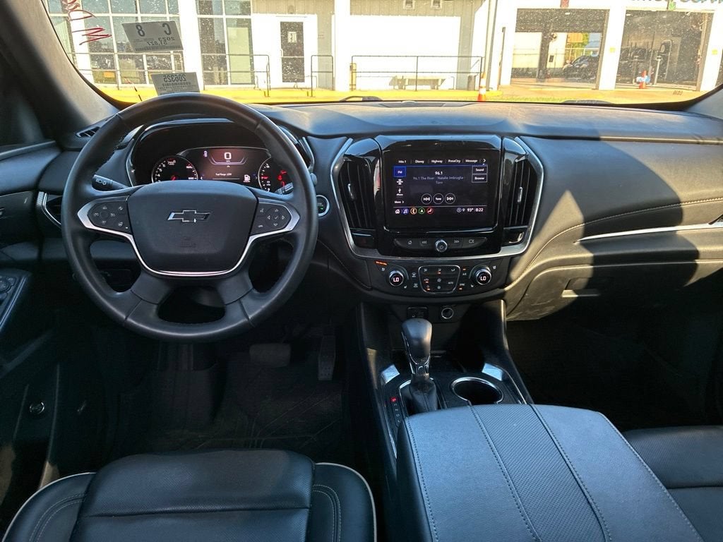 2023 Chevrolet Traverse Premier