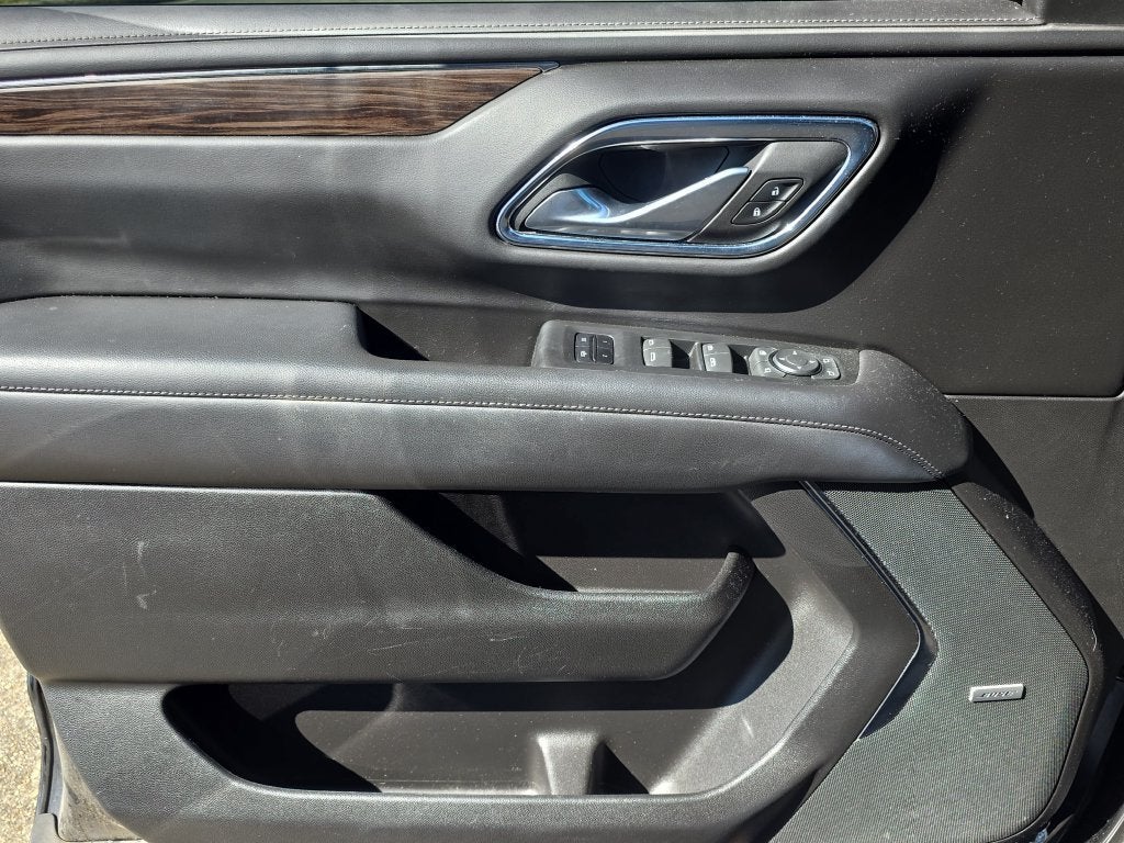 2022 Chevrolet Suburban LT