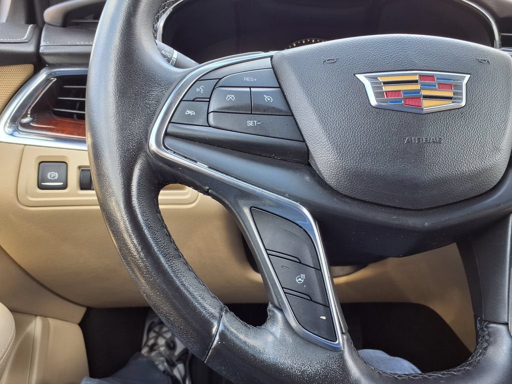 2018 Cadillac XT5 Luxury FWD