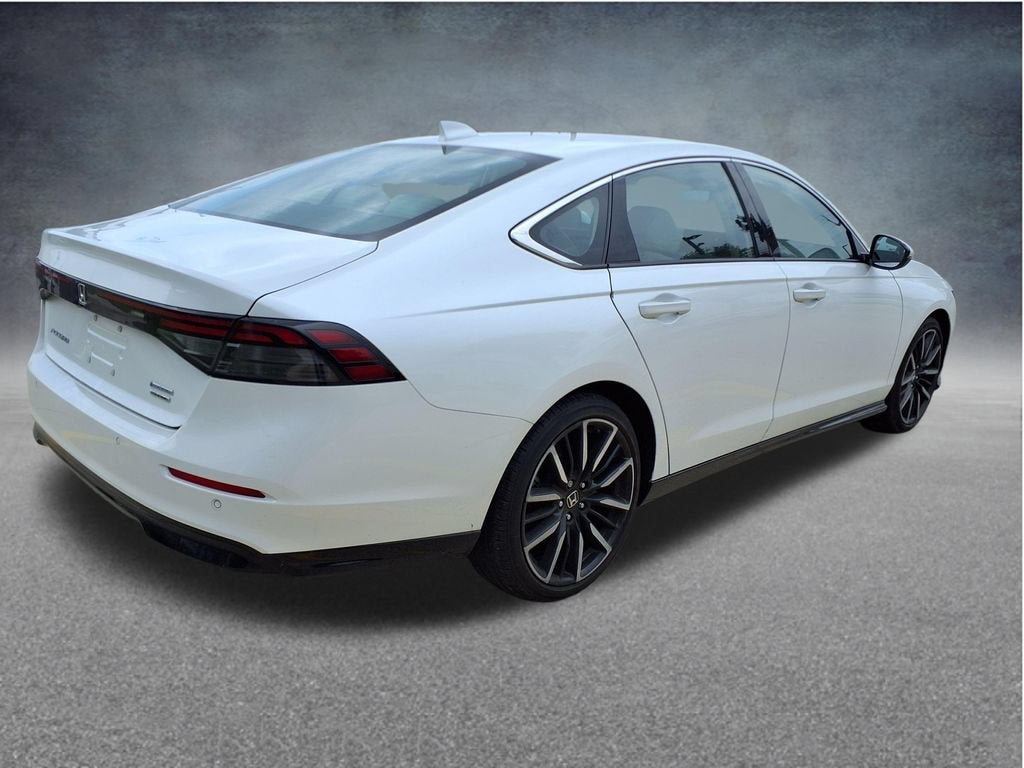 2023 Honda Accord Hybrid Touring