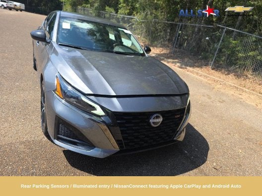2025 Nissan Altima SR