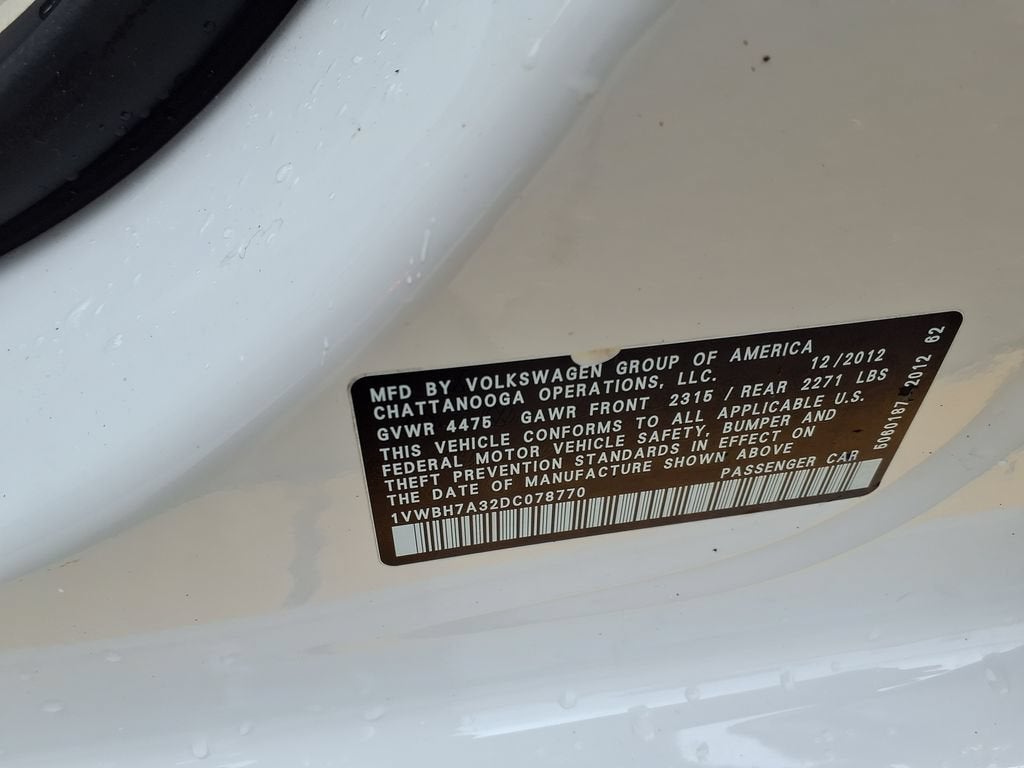 2013 Volkswagen Passat SE