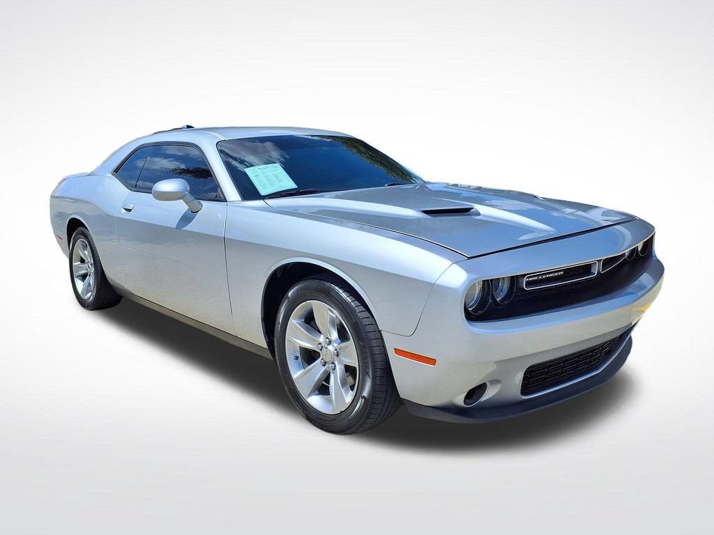 2021 Dodge Challenger SXT