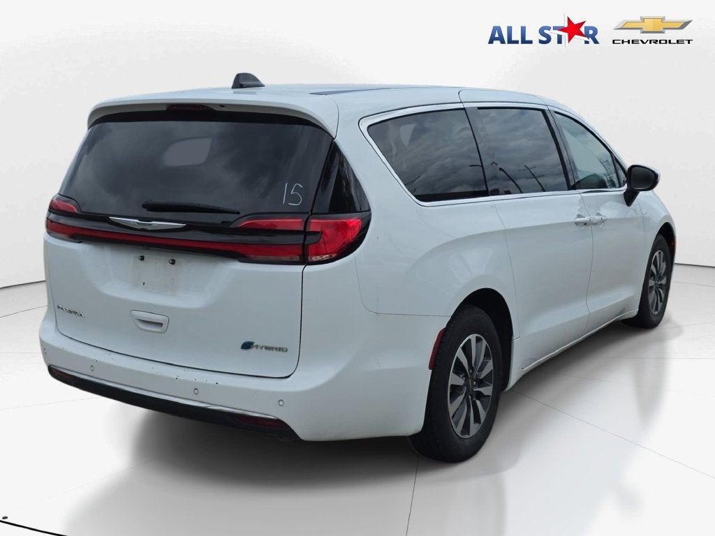 2023 Chrysler Pacifica Hybrid Touring L