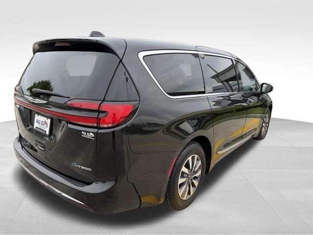 2023 Chrysler Pacifica Hybrid Limited