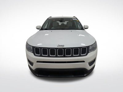 2019 Jeep Compass Latitude w/Sun/Wheel Pkg