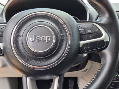 2019 Jeep Compass Latitude w/Sun/Wheel Pkg