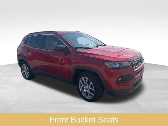 2024 Jeep Compass Latitude Lux