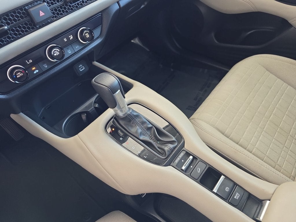 2025 Honda HR-V LX