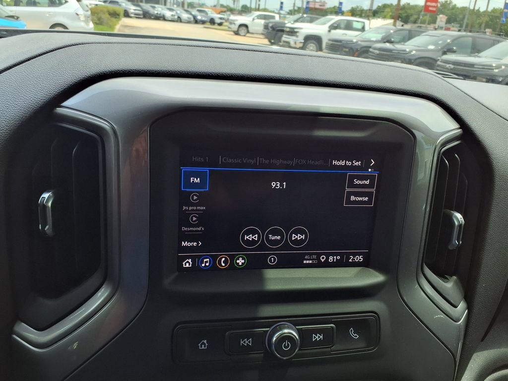2024 Chevrolet Silverado 1500 Custom