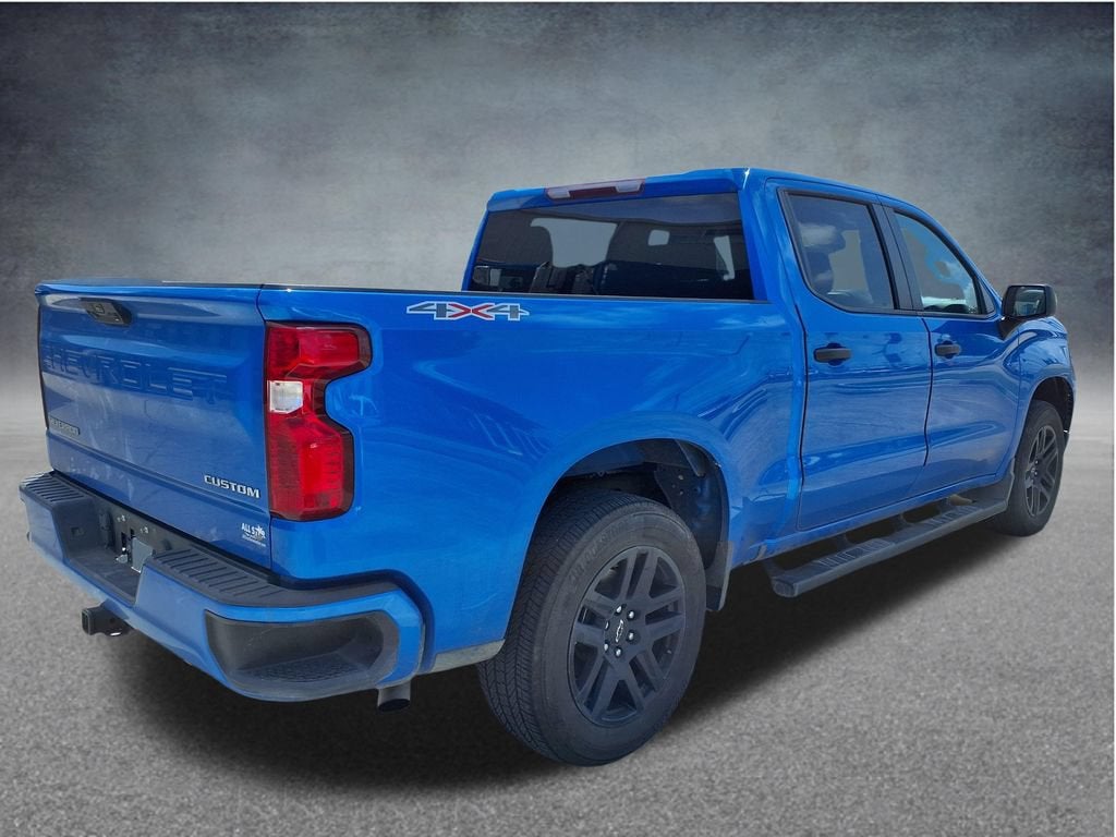 2025 Chevrolet Silverado 1500 Custom