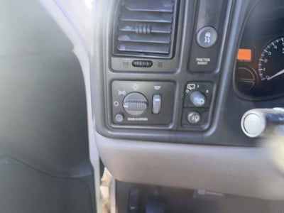 2002 Chevrolet Suburban LT