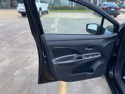 2024 Nissan Versa SR