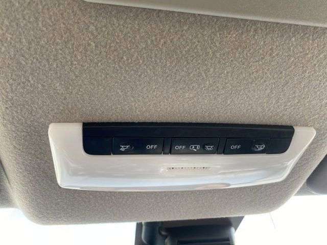 2024 Nissan Versa SR