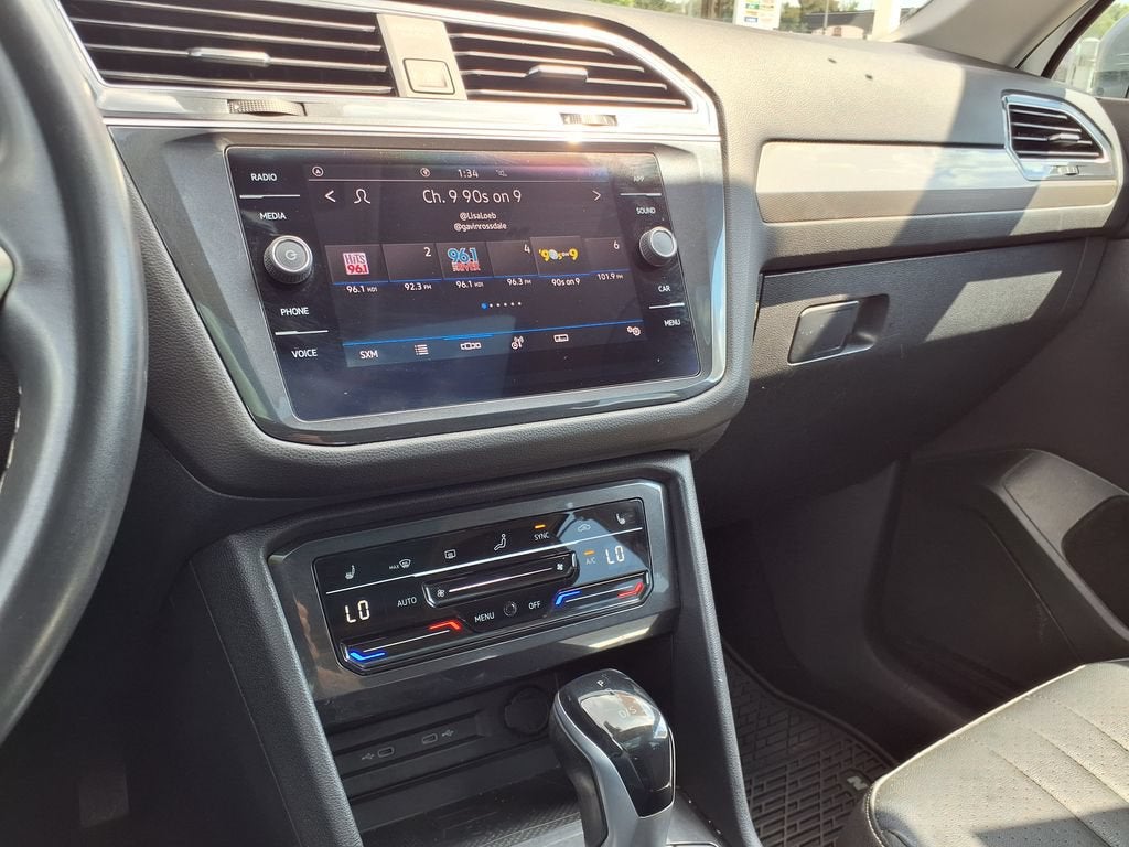 2022 Volkswagen Tiguan SE