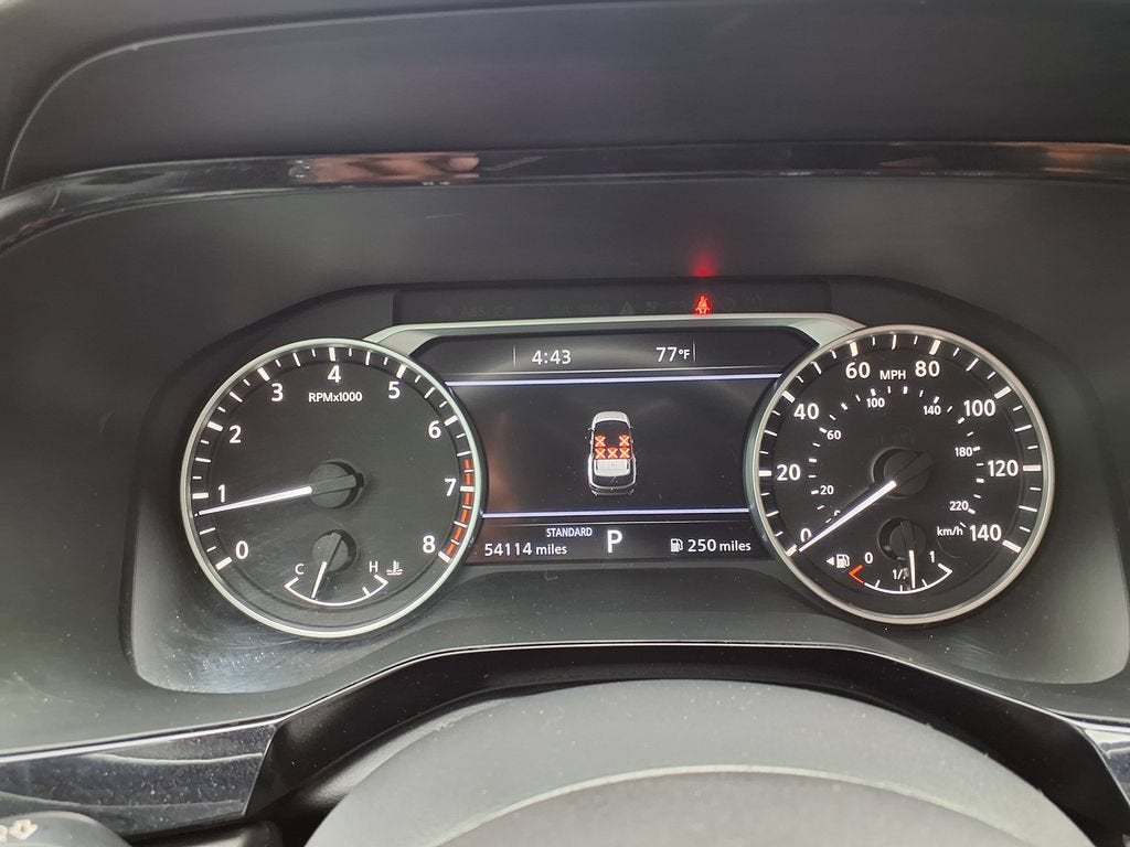 2022 Nissan Pathfinder SL