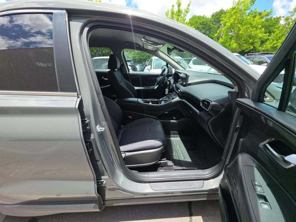 2023 Hyundai SANTA FE SE