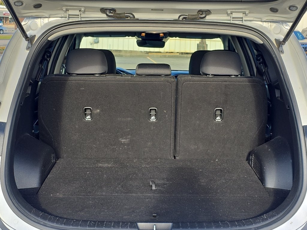 2021 Hyundai SANTA FE SEL