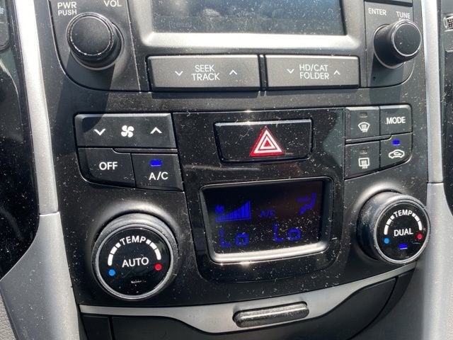 2014 Hyundai SONATA SE