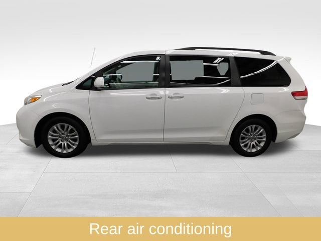 2014 Toyota Sienna XLE