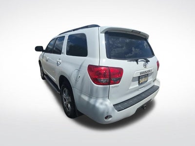 2017 Toyota Sequoia SR5