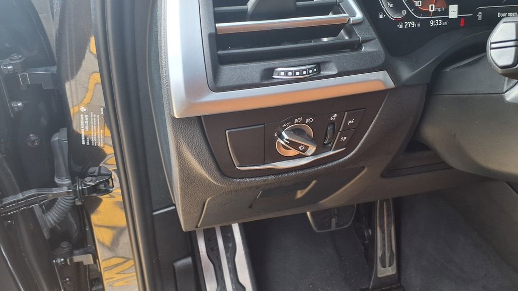 2023 BMW X3 M40i