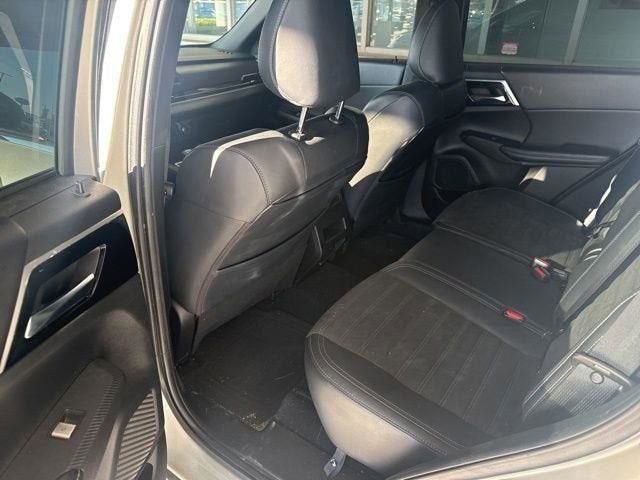 2022 Mitsubishi Outlander SE