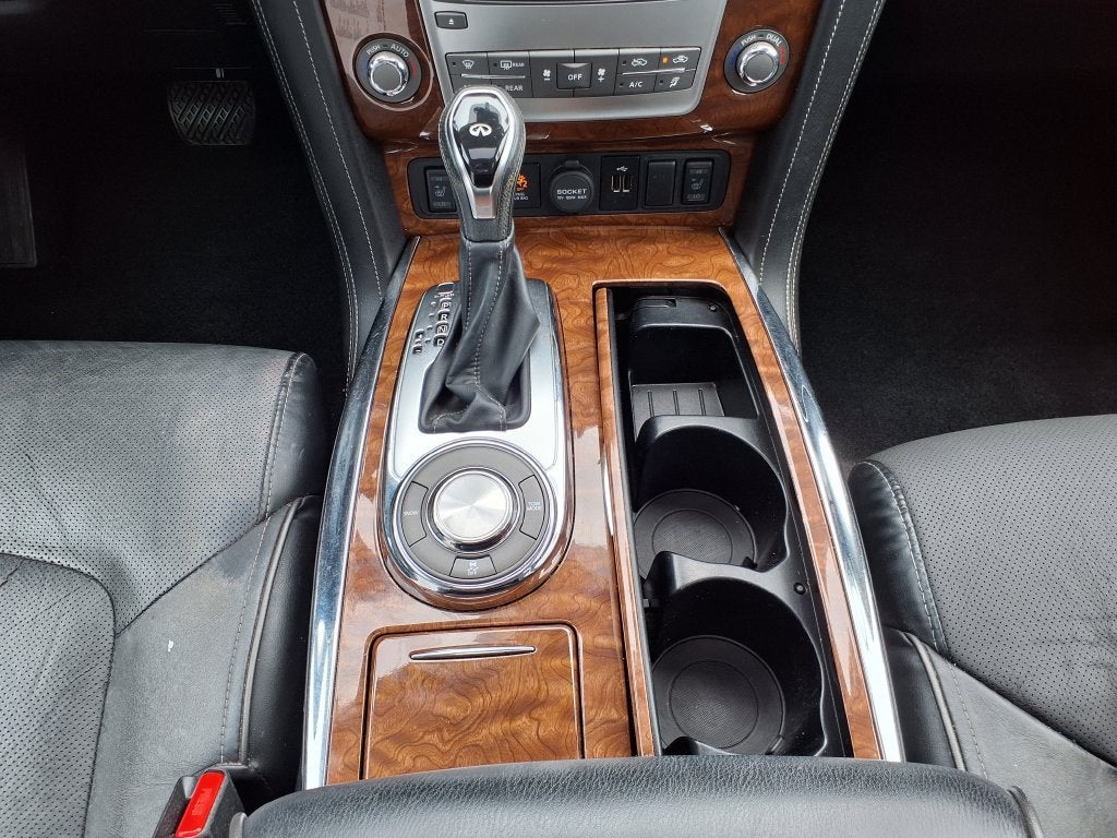 2019 INFINITI QX80 LUXE