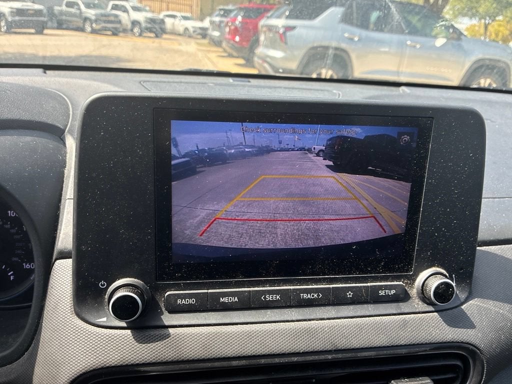 2022 Hyundai KONA SEL