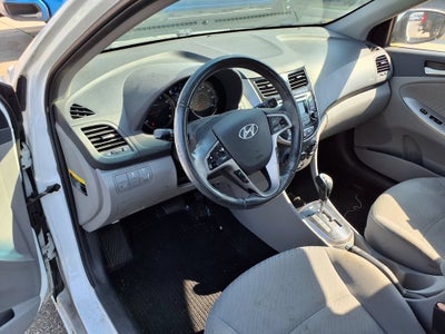 2016 Hyundai ACCENT SE