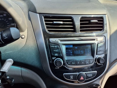 2016 Hyundai ACCENT SE