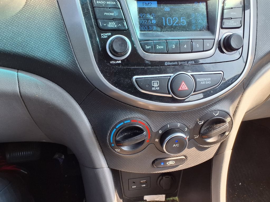 2016 Hyundai ACCENT SE