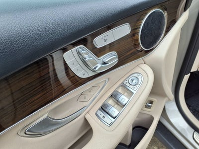 2020 Mercedes-Benz GLC GLC 300