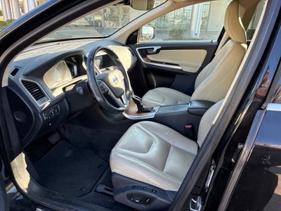 2017 Volvo XC60 Inscription