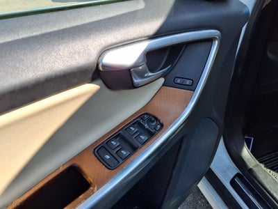 2017 Volvo XC60 Inscription
