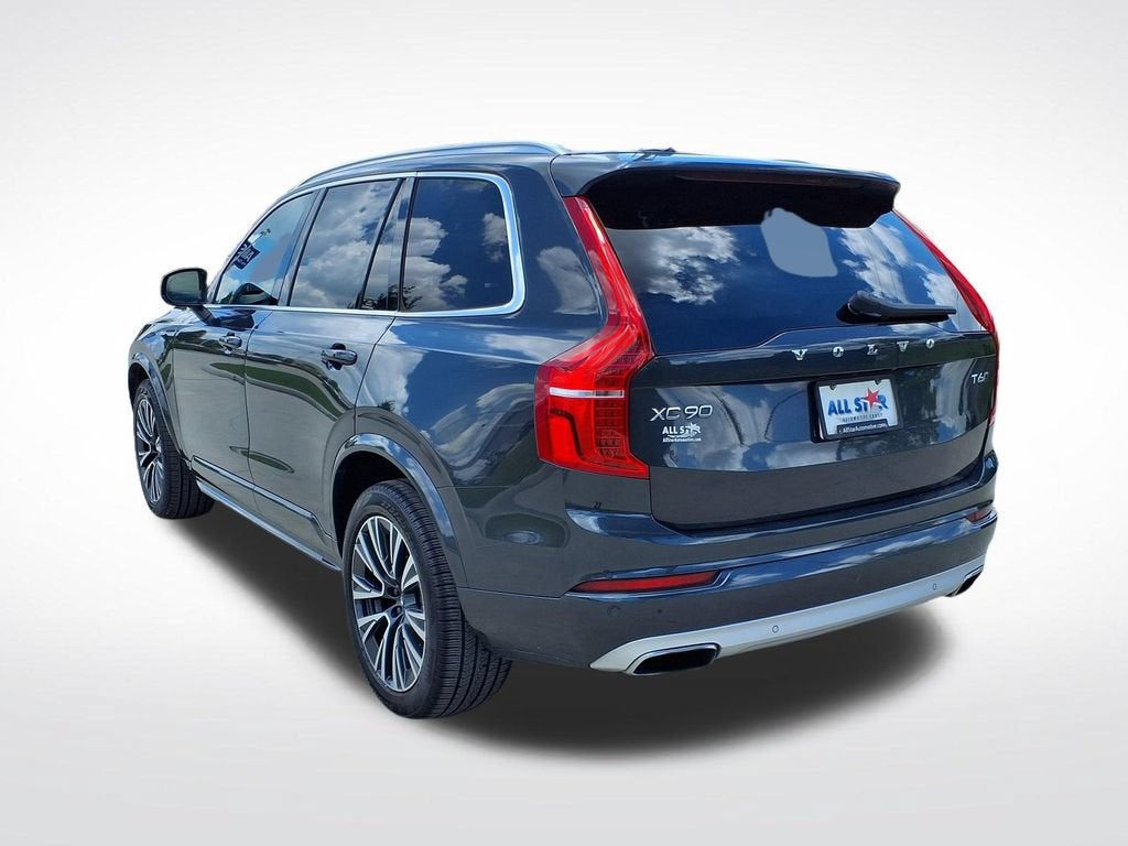 2021 Volvo XC90 Momentum