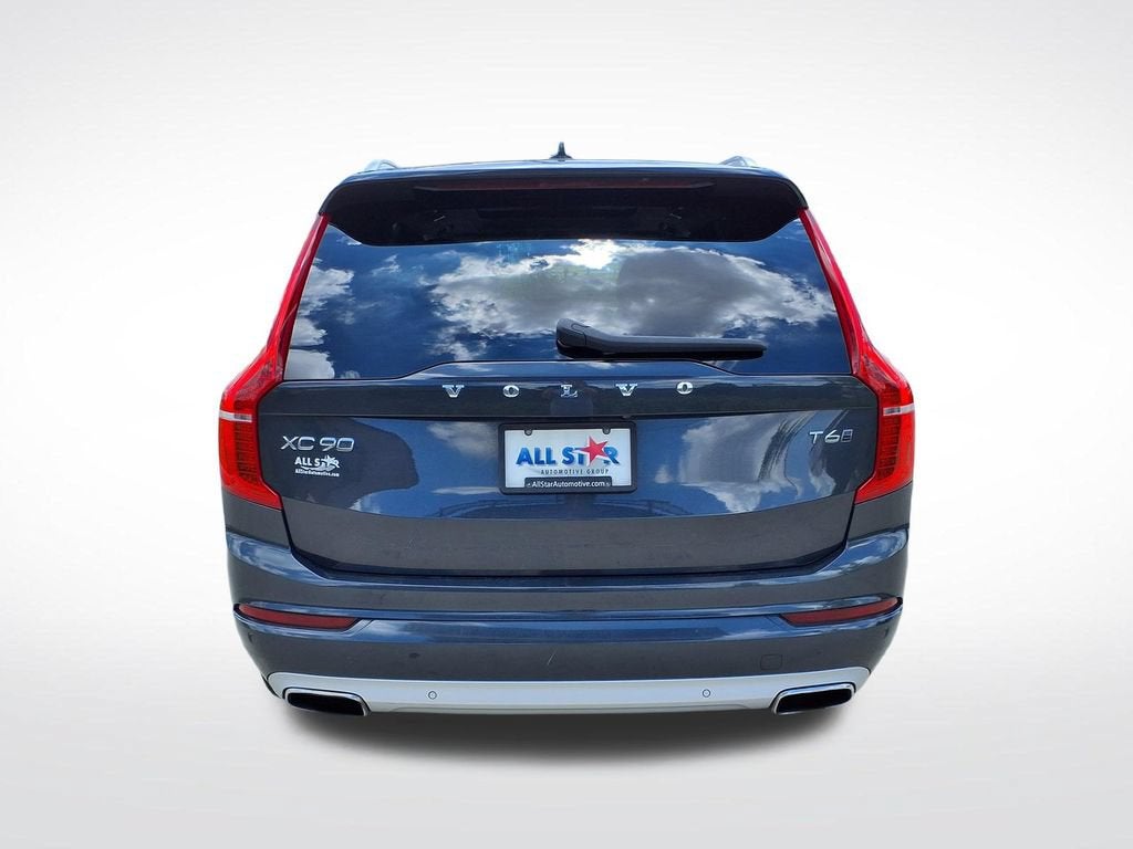 2021 Volvo XC90 Momentum