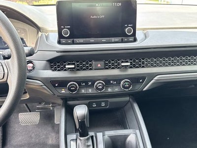 2025 Honda Accord Sedan SE