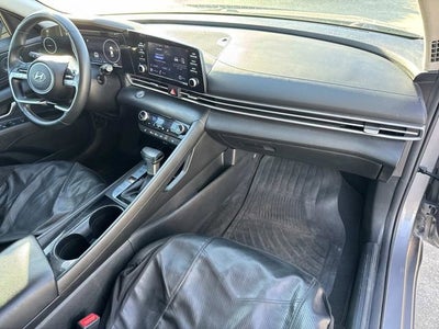 2021 Hyundai ELANTRA SEL
