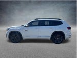2021 Volkswagen Atlas 3.6L V6 SE w/Technology R-Line
