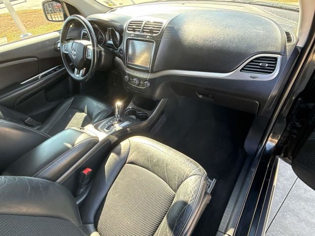 2018 Dodge Journey Crossroad